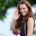 kate shell necklace