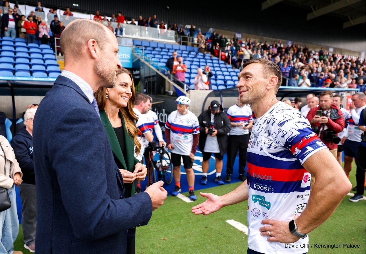 Kate and William greet Kevin Sinfield after his run