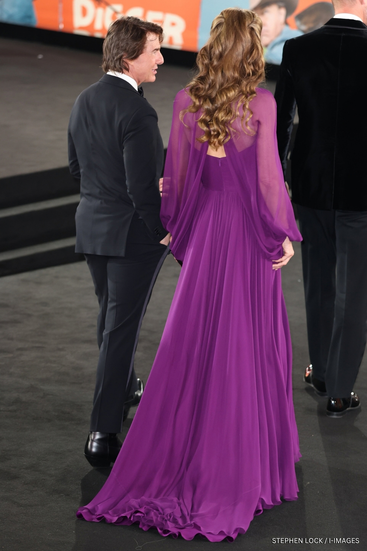 Back view of Kate Middleton’s purple Jenny Packham gown at the Digger premiere