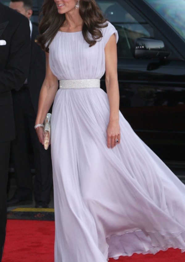 Kate Middleton wearing the lilac purple Alexander McQueen gown to the BAFTAs in 2011