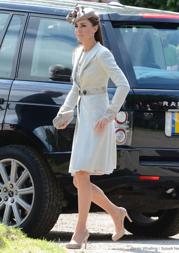 Kate attends a wedding wearing those trusty Seldges