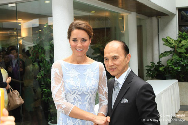 Kate Middleton meets Jimmy choo