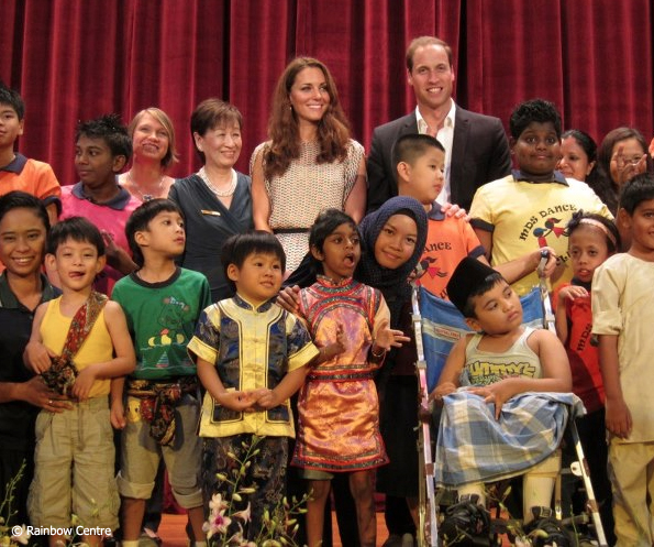 kate william visit the rainbow centre