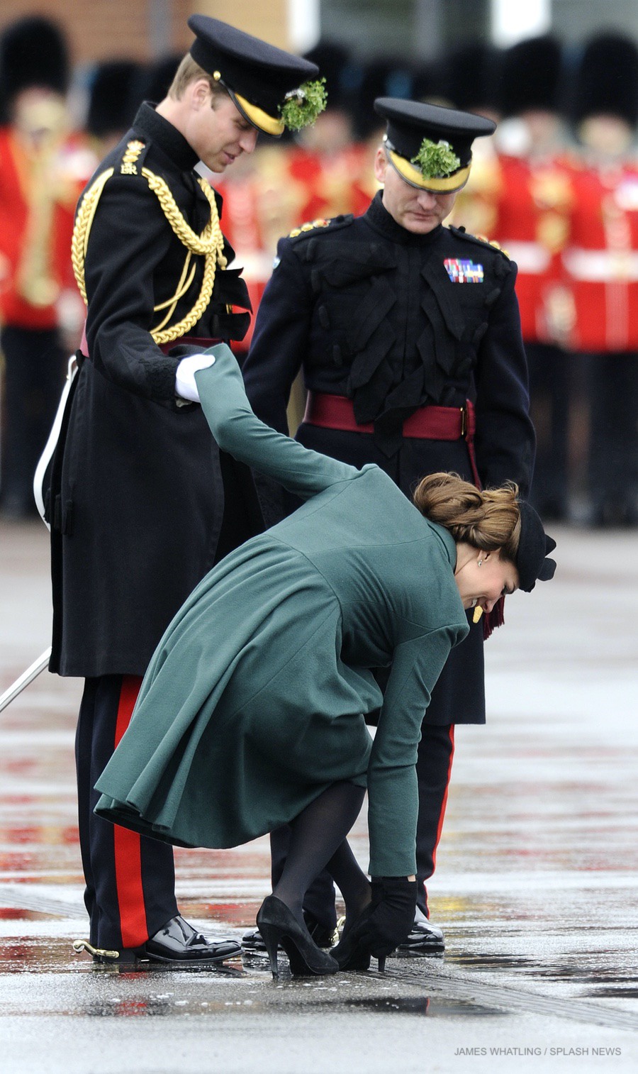 Kate gets her shoe stuck