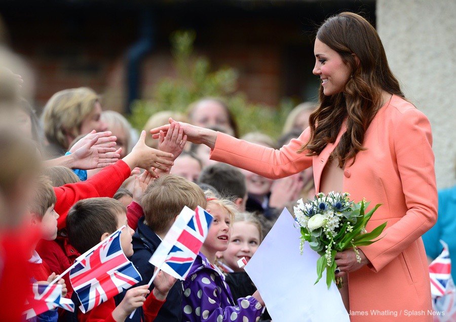 Kate Middleton visiting Naomi House Hospice