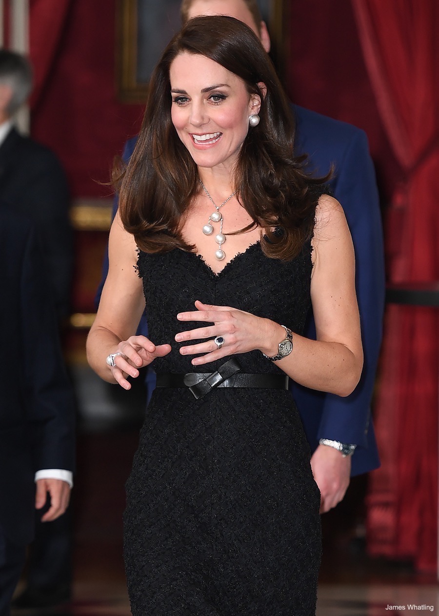 Kate Middleton wearing her engagement ring in Paris in 2017