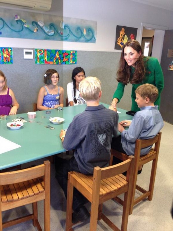 Duchess of Cambridge takes part in an art therapy session. Kate visits the hospice. Photo courtesy of Governor-General of NZ @GovGeneralNZ