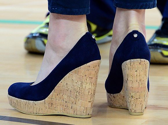 Black Stuart Weitzman Halley Womens Wedge Sandals Shoes Size 8.0 