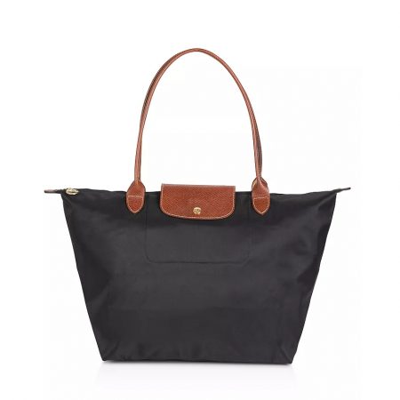 Kate Middleton's FOUR Longchamp Le Pliage Tote Bags