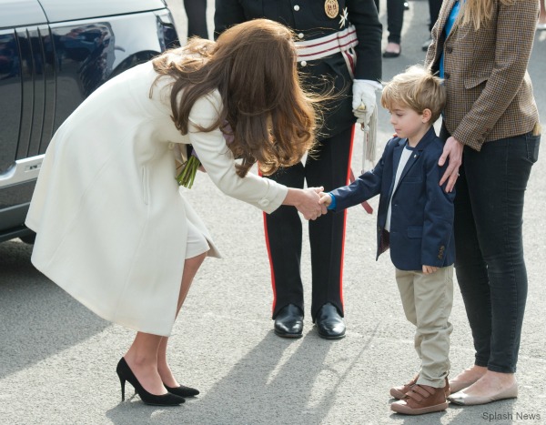 Kate Middleton wears Stuart Weitzman Power pumps in black suede