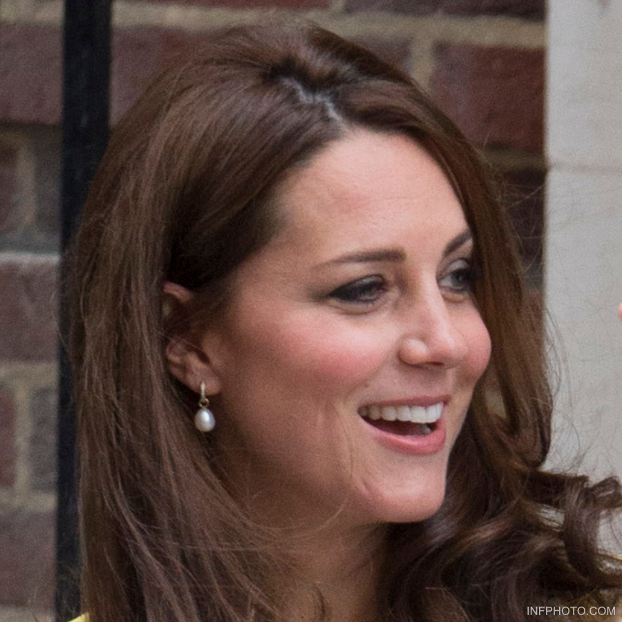 Kate Middleton's pearl earrings