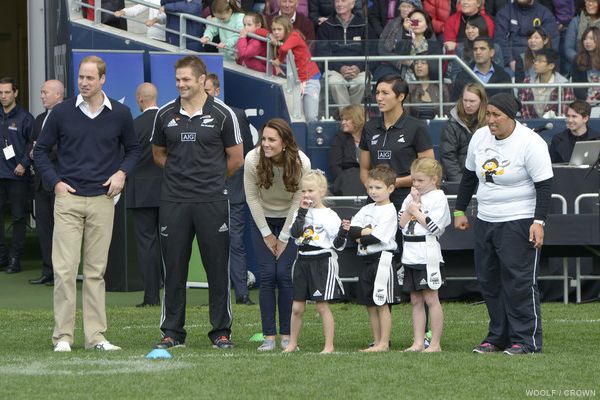 Kate Middleton wears mint velvet plimsolls in New Zealand, during the 2014 tour