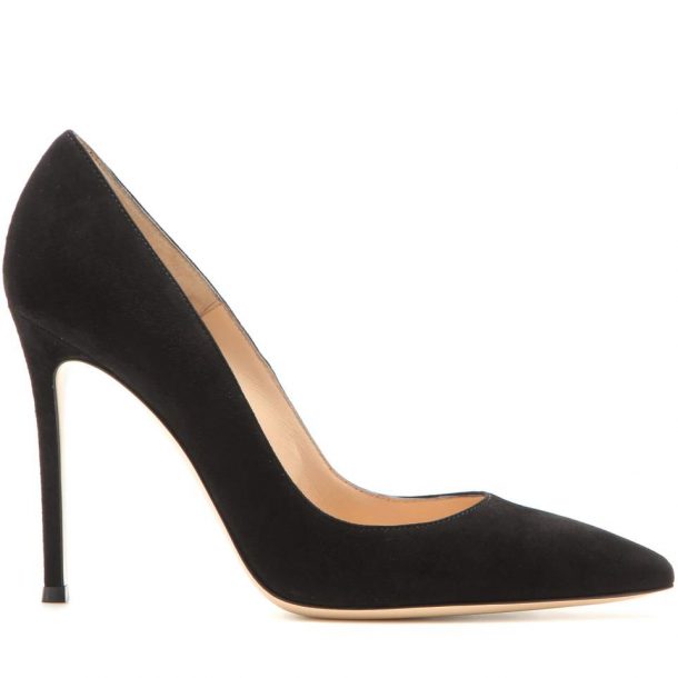 Kate Middleton's Gianvito Rossi 'Gianvito 105' pumps in black suede