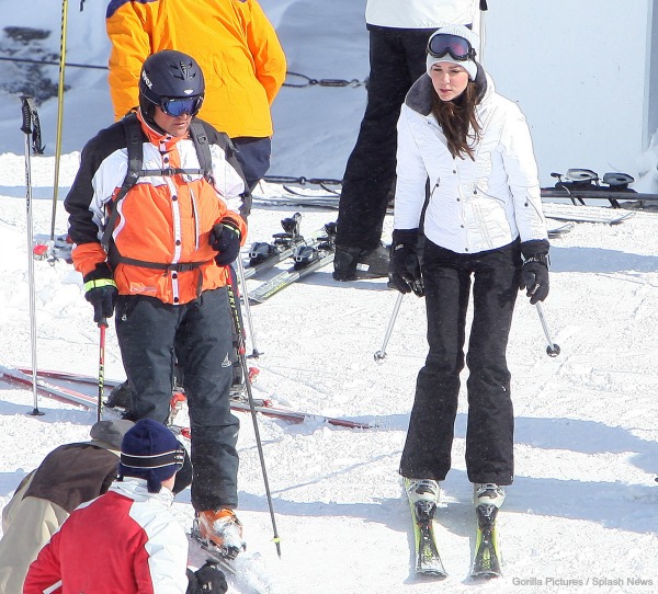 Prince William and Kate Middleton spend an afternoon skiing, despite the snow and the wind, in the resort of Klosters, Switzerland on March 20, 2008. 