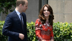 William And Kate Land In Mumbai & Pay Their Respects At The Taj Palace 