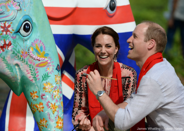 Kate changes into Topshop dress to feed baby elephants