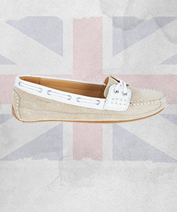 Kate Middleton s Sebago Bala boat shoes in taupe suede