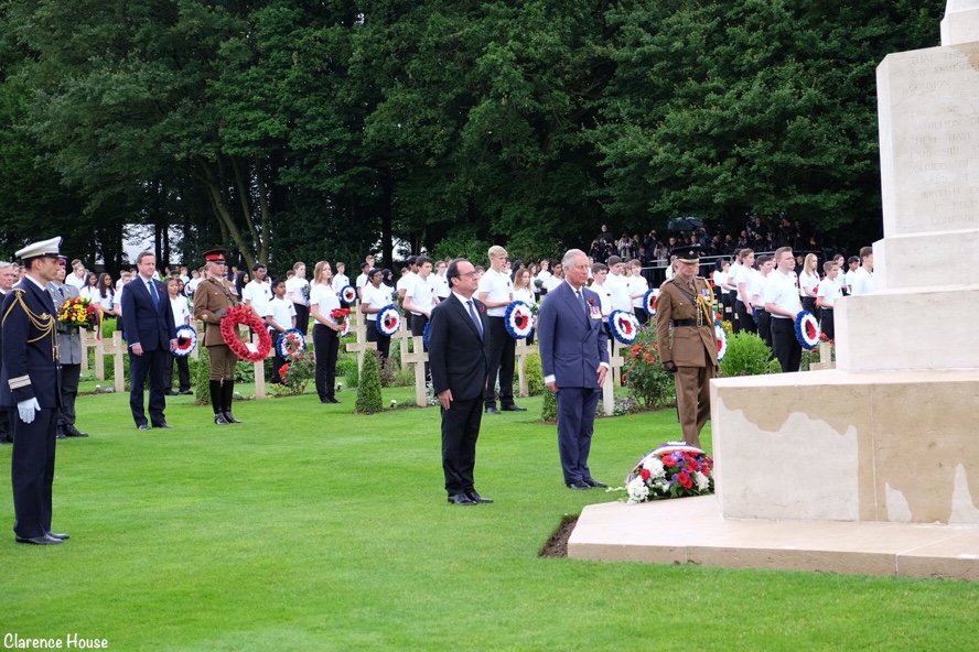 Prince Charles and President Hollande laying a wreath at Thiepval Memorial