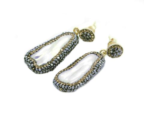 Soru Baroque double sided pearl earrings