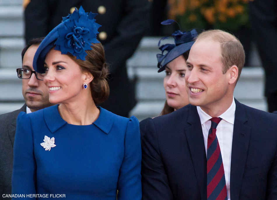 Kate Middleton's collar on the blue Jenny Packham dress