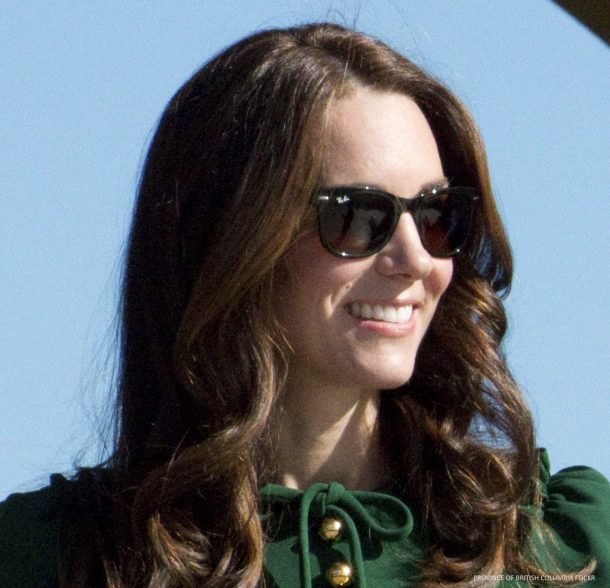 kate middleton ray ban wayfarer