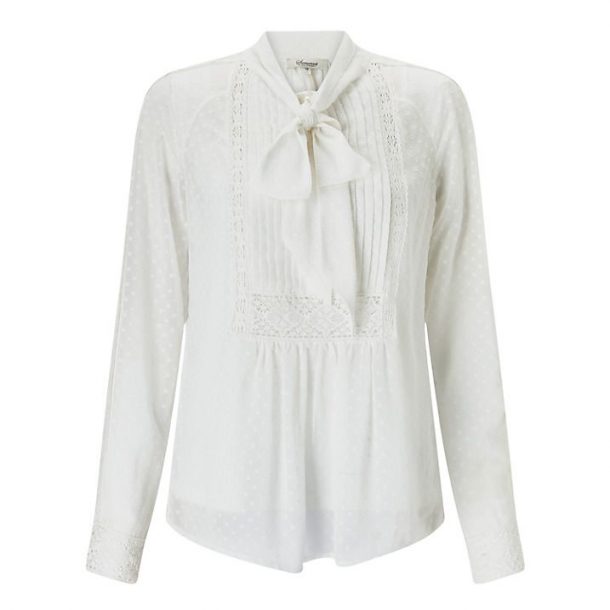 Kate Middleton's white pussybow blouse