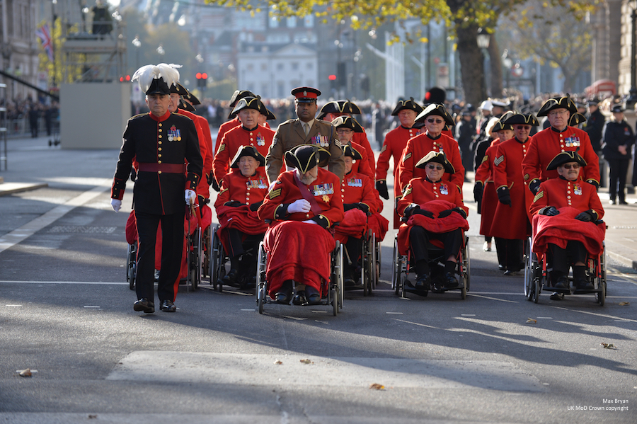 2016 Remembrance Sunday service at the Cenotaph