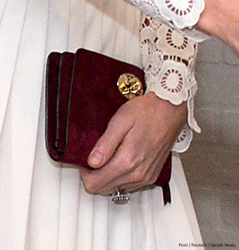 Kate Middleton carrying the Mulberry Bayswater bag in conker suede at the film premiere