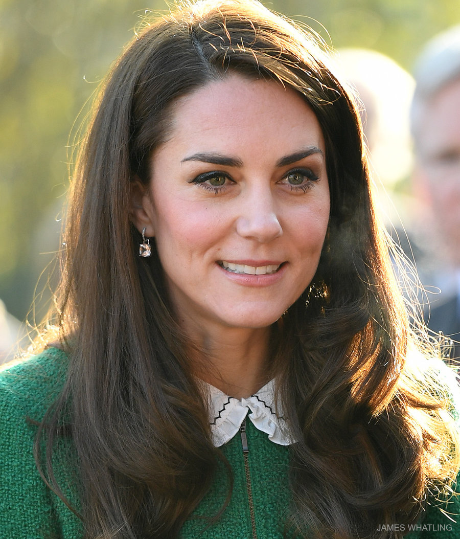 Kate Middleton wearing the white and black collar