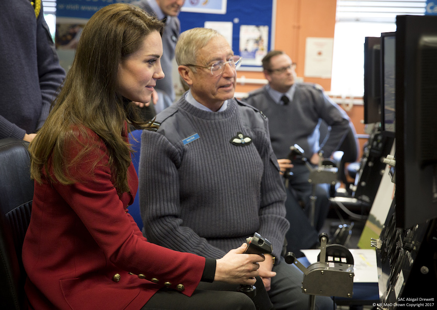 Kate Middleton uses a Simulator