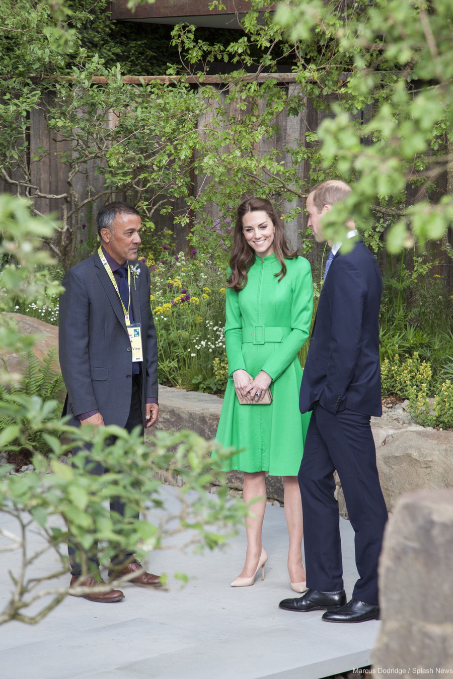 William and Kate explore the gardens at the 2016 Chelsea Flower Show