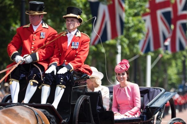 Kate colour coordinates with her kids at Trooping the Colour ...