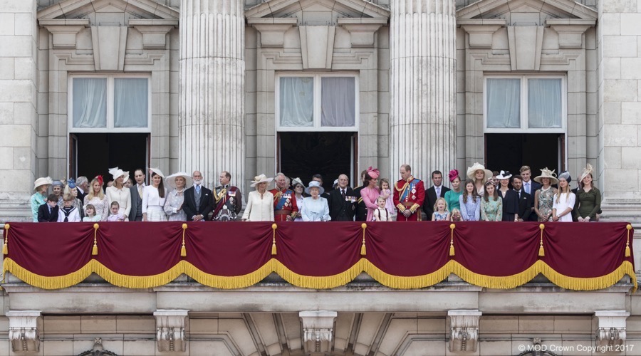 Kate colour coordinates with her kids at Trooping the ...