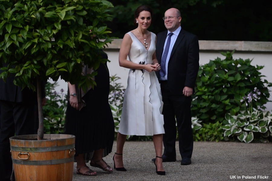 Kate wears Polish designer for Queen's birthday party in Warsaw