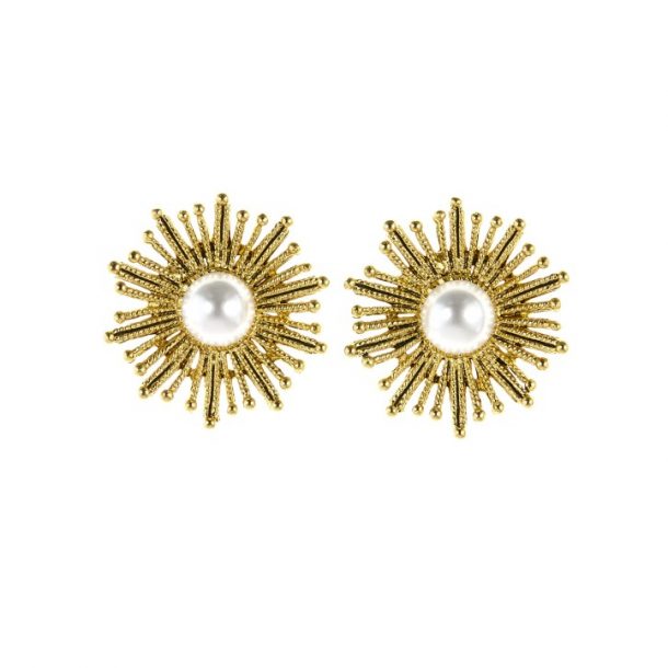 Kate Middleton's Oscar de la Renta Pearl Sun Star Earrings