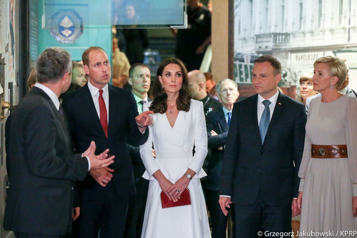 Prince William and Kate Middleton visit the Warsaw Uprising Museum