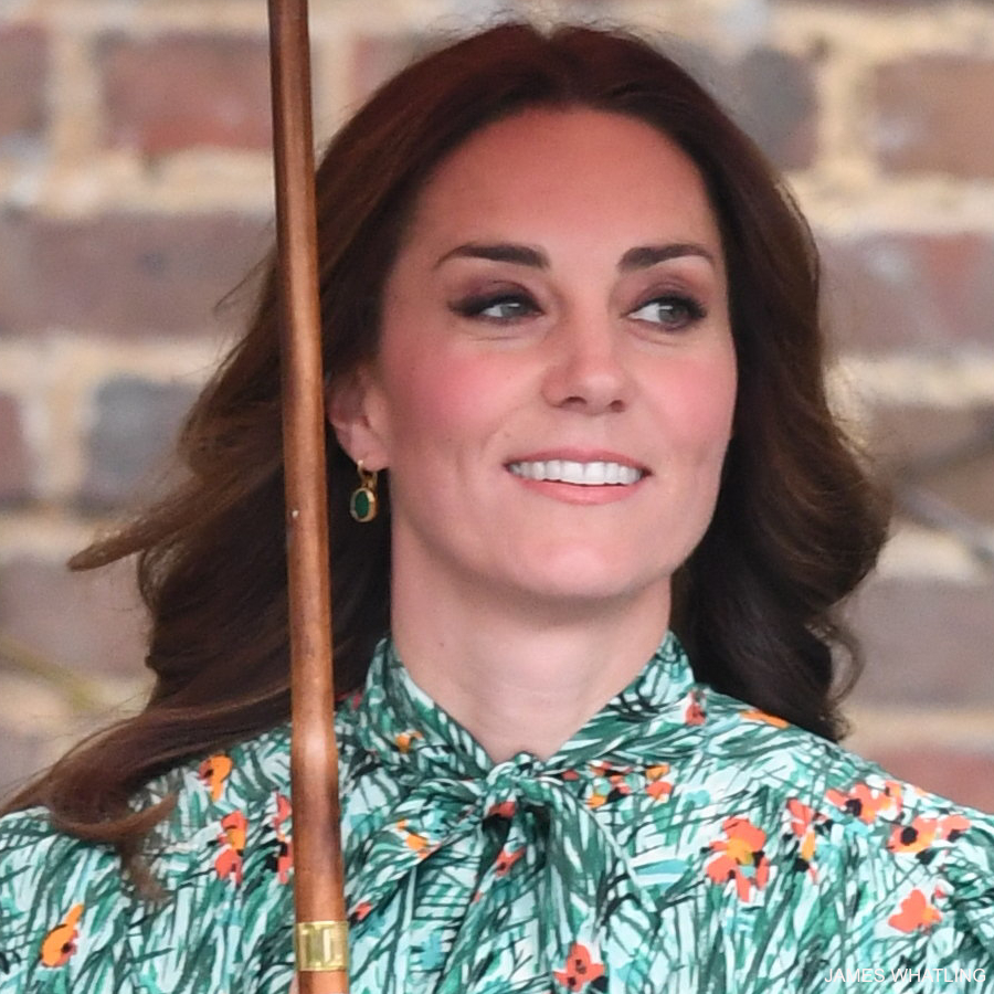 Kate Middleton's green earrings by Monica Vinader