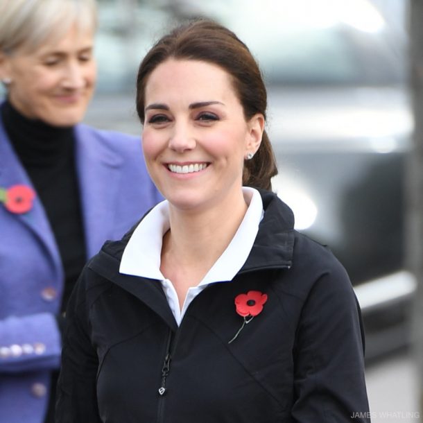 Kate Middleton wearing the Kiki McDonough Grace earrings during a tennis event in October 2017