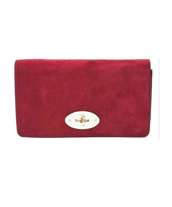 Kate Middleton's bags • Box clutches, tote bags, etc