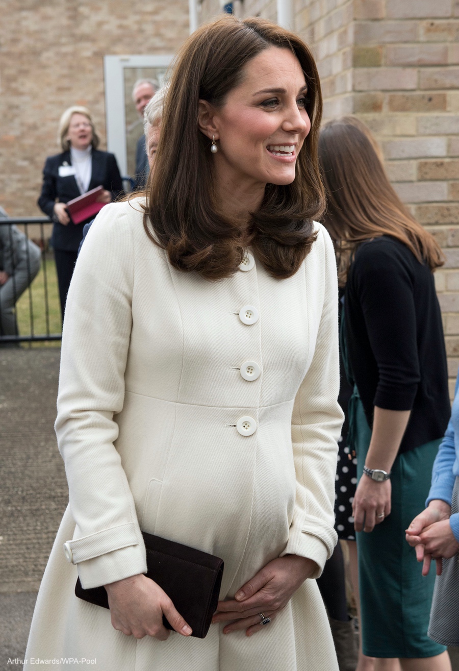 Pregnant Kate Middleton wearing her JoJo Maman Bébé coat