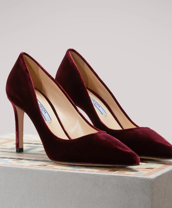 velvet pumps shoes