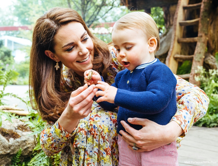 Kate takes her children to explore the garden she designed for the Chelsea Flower Show