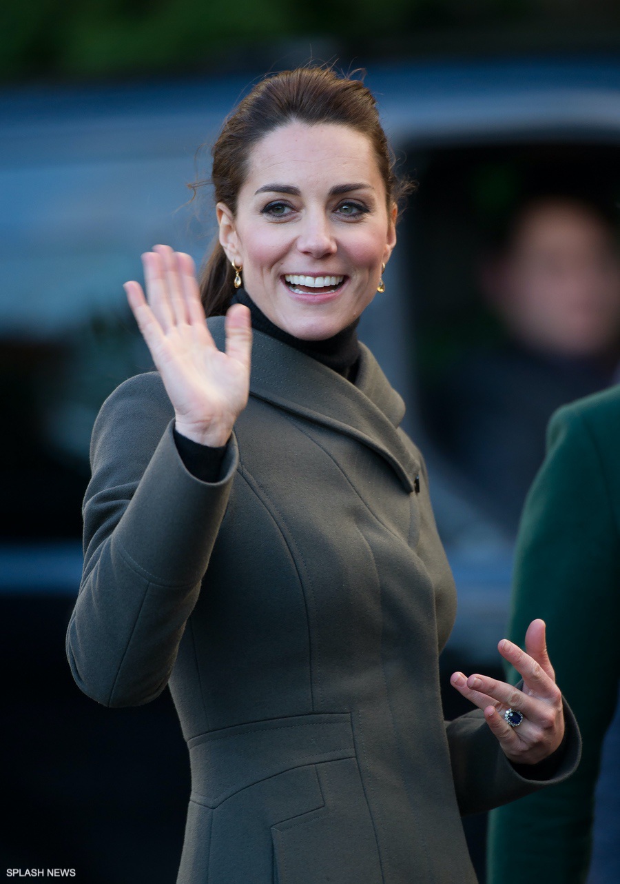 Kate Middleton wore a Reiss blazer with LK Bennett trousers while  supporting Ukraine Humanitarian Appeal  The Independent