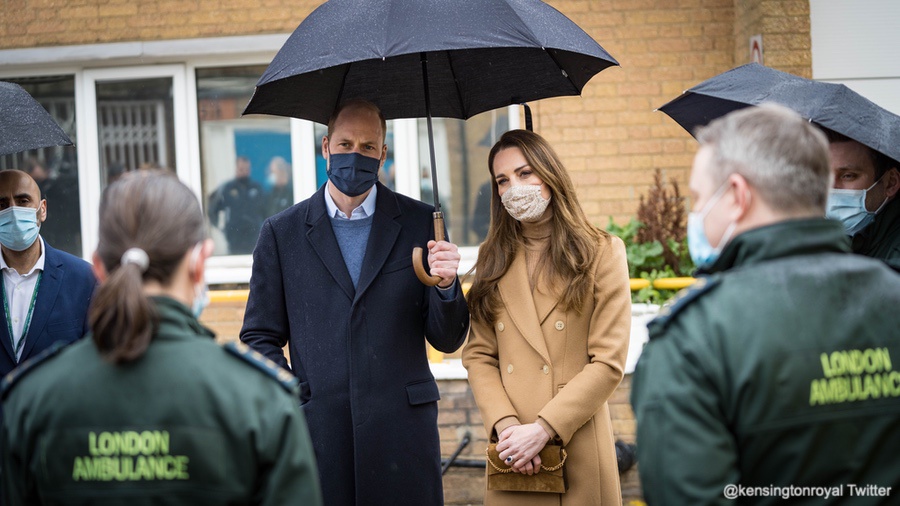 Kate in tan for visit to Newham Ambulance Station