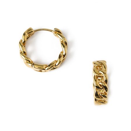 Kate Middleton's affordable gold hoop earrings by Orelia London
