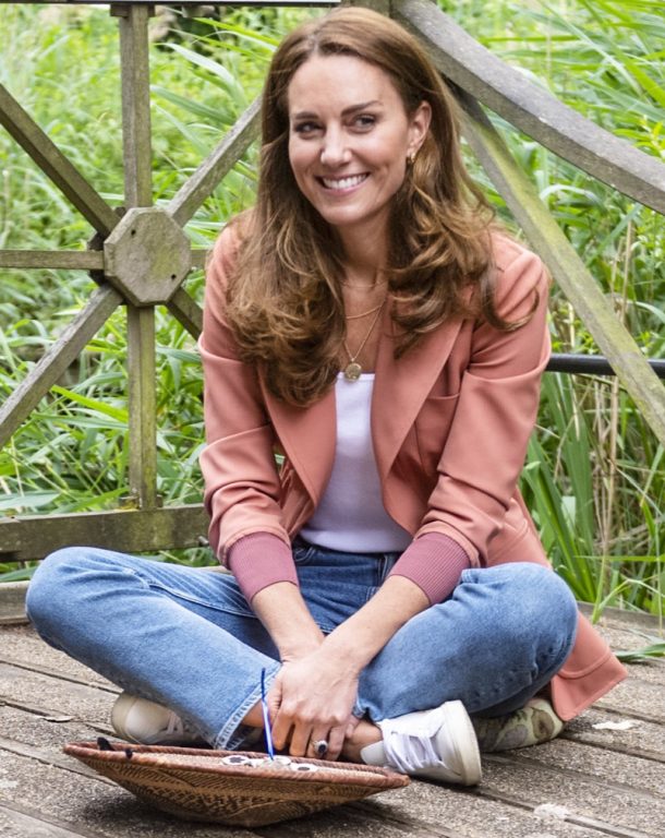 Kate Middleton's In Casual Outfit For Natural History Museum Project
