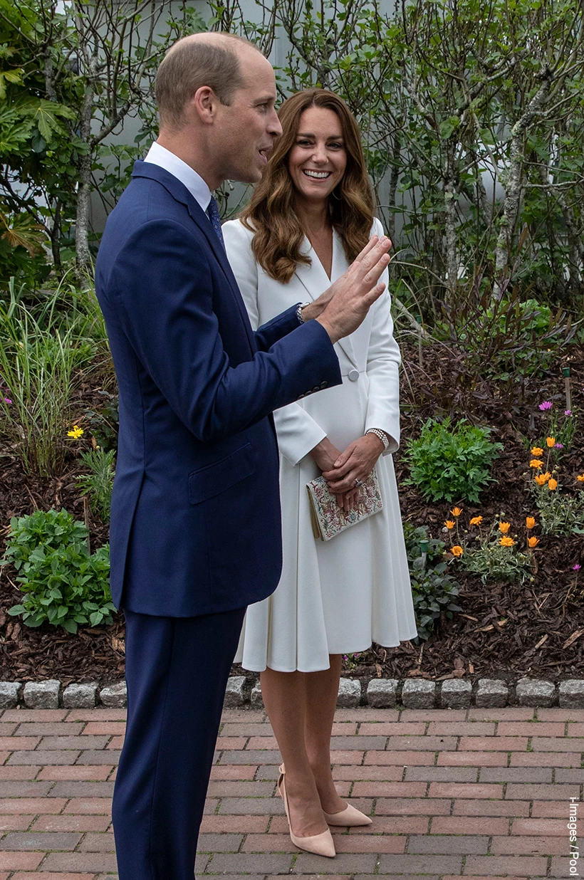 Kate Middleton S Aquazzura Bow Tie Pumps In Blush Suede