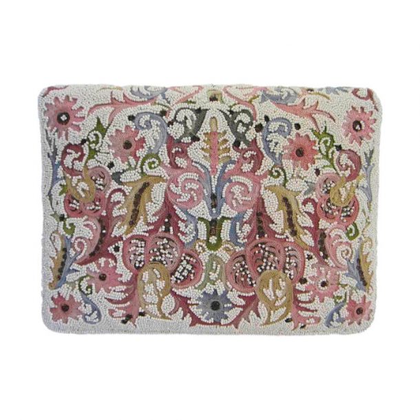 is selling a £28 dupe of Kate Middleton's sold out Massimo Dutti  clutch bag