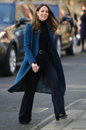 Kate Middleton's 'Puddle Pants' - Jigsaw Navy Wide Leg Trousers