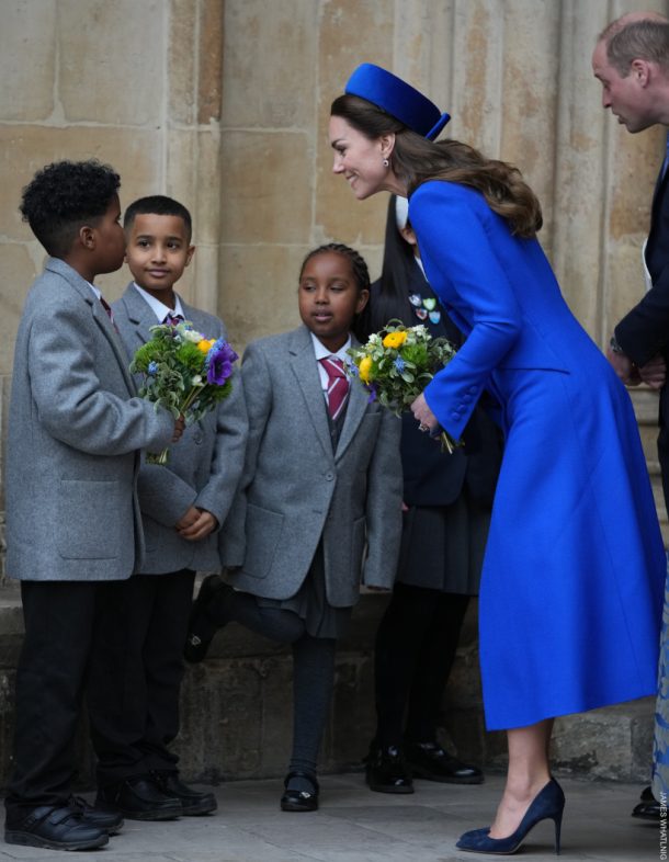 Kate beautiful in blue for Commonwealth Day Service